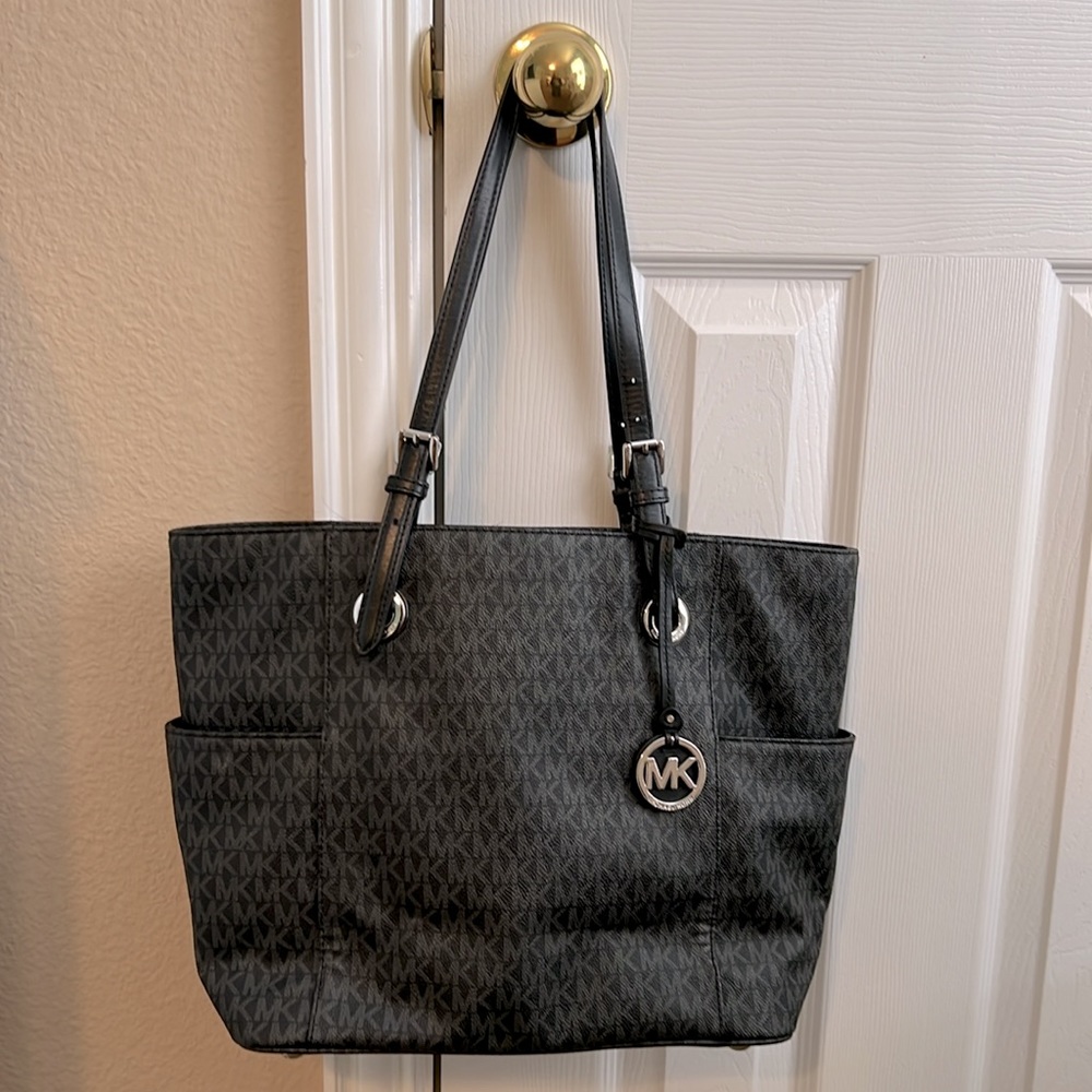 Michael Kors Medium Logo Tote Bag